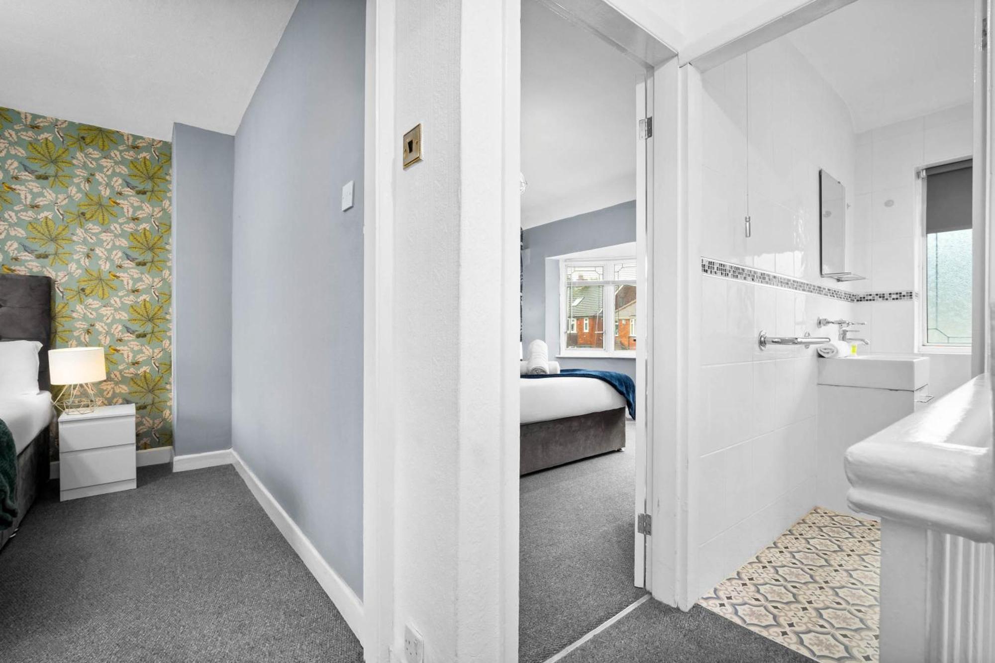 Stylish 3 Bedroom House - Parking - Garden - Great Barr - Netflix - Top Rated -121J バーミンガム エクステリア 写真